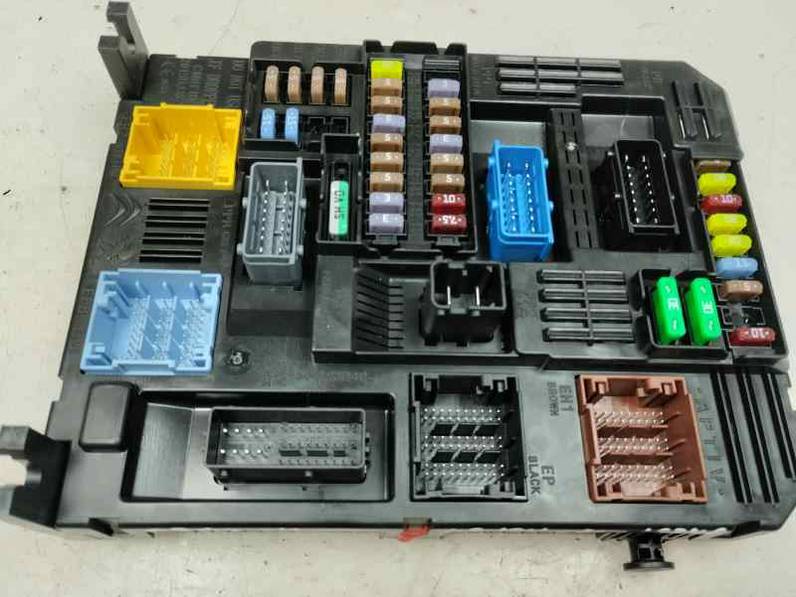 CAJA RELES FUSIBLES CITROEN C5 AIRCROSS 2024 1.2 12 V PURETECH (131 CV)