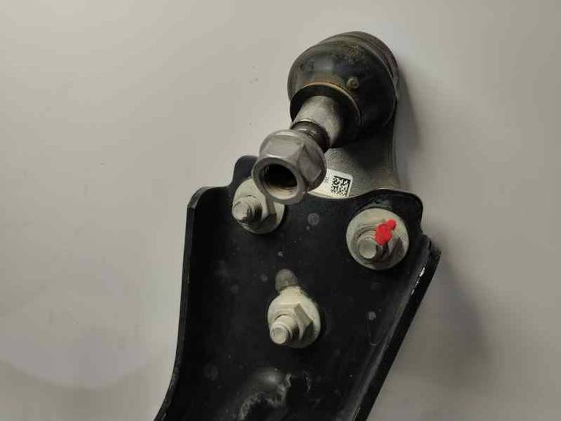 BRAZO SUSPENSION INFERIOR DELANTERO IZQUIERDO CITROEN C5 AIRCROSS 2024 1.2 12 V PURETECH (131 CV)