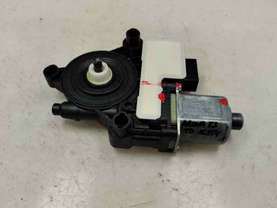 MOTOR ELEVALUNAS TRASERO DERECHO SEAT ARONA 2023 1.0 ECO TSI (110 CV)