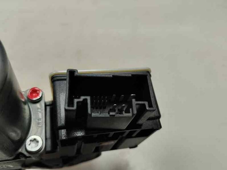 MOTOR ELEVALUNAS DELANTERO DERECHO SEAT ARONA 2023 1.0 ECO TSI (110 CV)