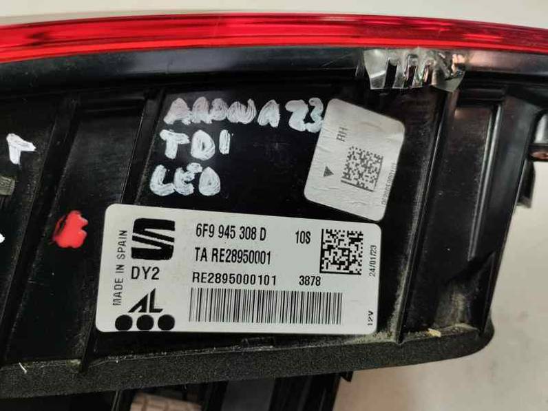 PILOTO TRASERO DERECHO INTERIOR SEAT ARONA 2023 1.0 ECO TSI (110 CV)