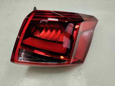 PILOTO TRASERO DERECHO SEAT ARONA 2023 1.0 ECO TSI (110 CV)