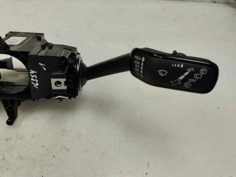 MANDO MULTIFUNCION SEAT ARONA 2023 1.0 ECO TSI (110 CV)