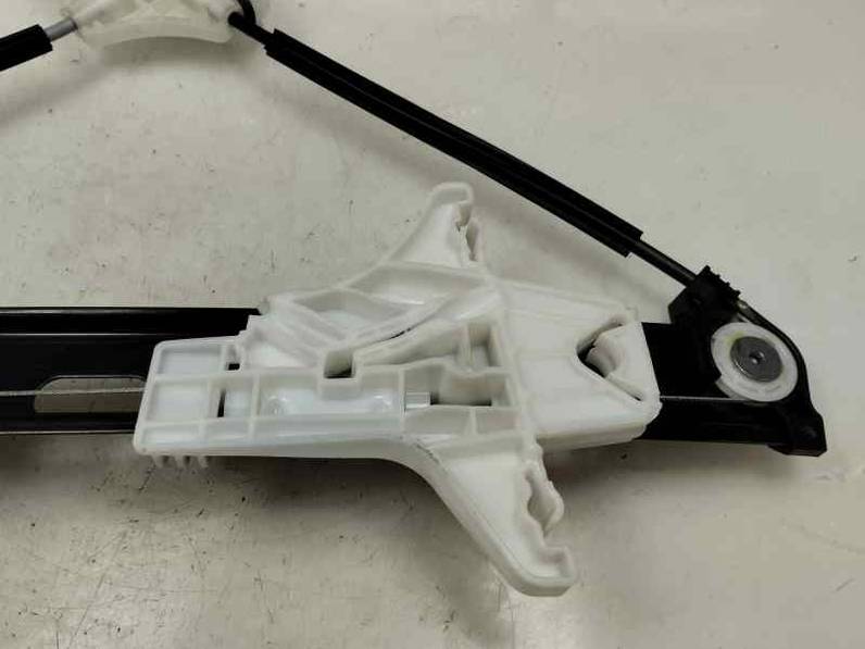 ELEVALUNAS TRASERO IZQUIERDO SEAT ARONA 2023 1.0 ECO TSI (110 CV)