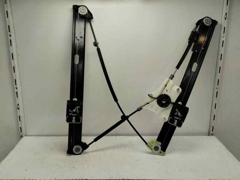 ELEVALUNAS DELANTERO IZQUIERDO SEAT ARONA 2023 1.0 ECO TSI (110 CV)