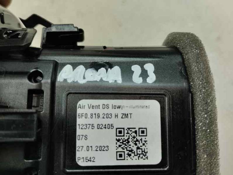 REJILLA AIREADORA SEAT ARONA 2023 1.0 ECO TSI (110 CV)