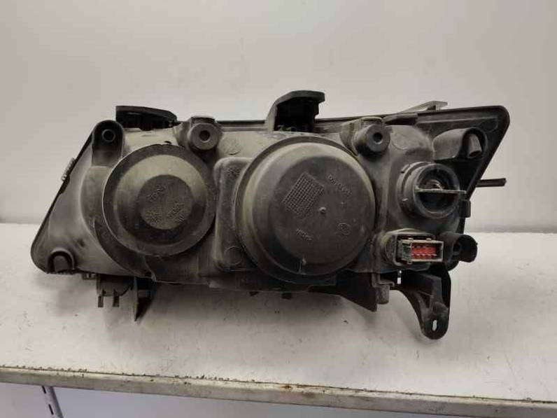 FARO DERECHO SAAB 9 3 BERLINA 2007 1.9 CDTI (150 CV)