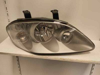 FARO DERECHO SSANGYONG RODIUS 2006 2.7 TURBODIESEL (163 CV)