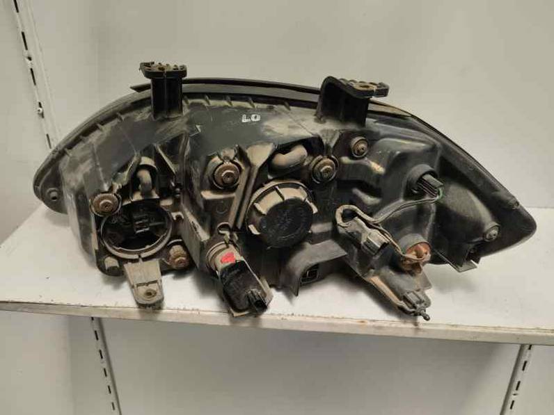 FARO DERECHO SSANGYONG RODIUS 2006 2.7 TURBODIESEL (163 CV)