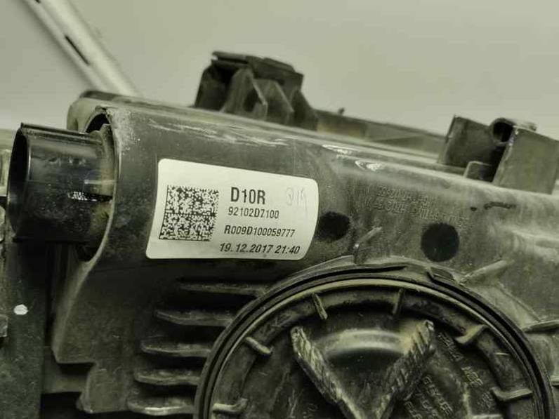 FARO DERECHO HYUNDAI TUCSON 2018 1.7 CRDI (116 CV)