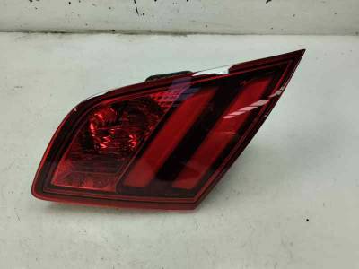 PILOTO TRASERO DERECHO INTERIOR PEUGEOT 308 2015 1.2 GASOLINA