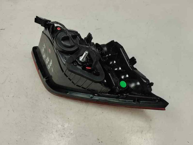 PILOTO TRASERO DERECHO INTERIOR PEUGEOT 308 2015 1.2 GASOLINA