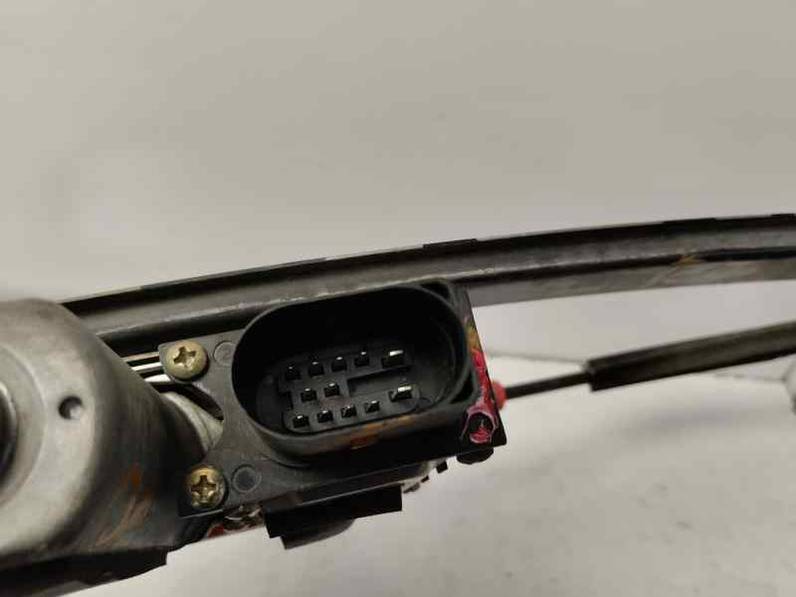 ELEVALUNAS DELANTERO IZQUIERDO SEAT CORDOBA BERLINA 2000 1.9 TDI (90 CV)