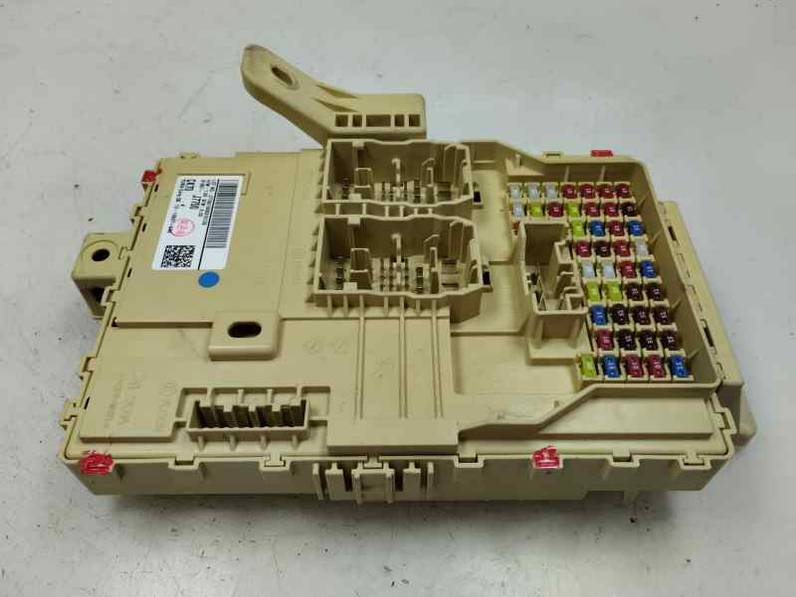 CAJA RELES FUSIBLES KIA CEED 2020 1.6 CRDI DRIVE (136 CV)