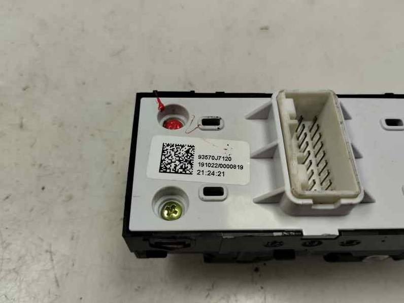 MANDO ELEVALUNAS DELANTERO IZQUIERDO KIA CEED 2020 1.6 CRDI DRIVE (136 CV)