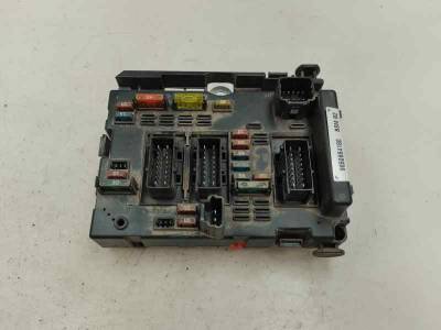 CAJA RELES FUSIBLES PEUGEOT 307 2003 2.0 HDI (90 CV)