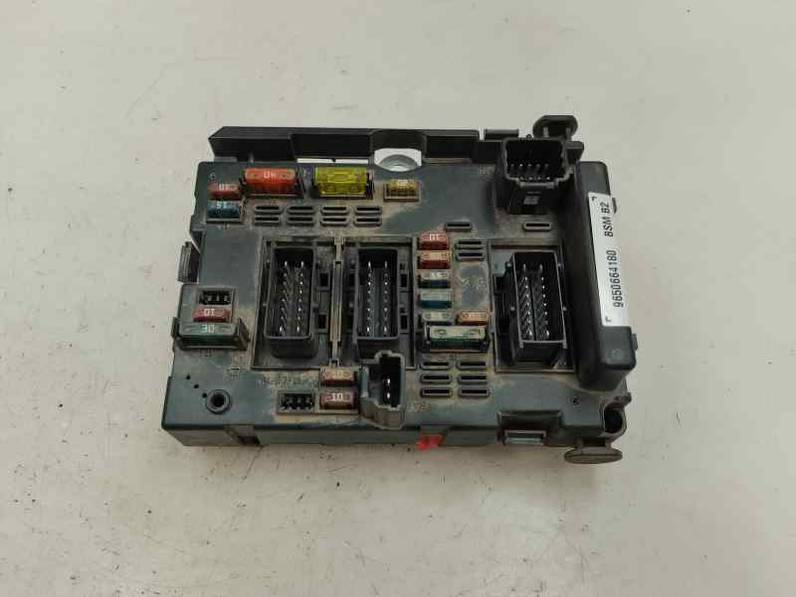 CAJA RELES FUSIBLES PEUGEOT 307 2003 2.0 HDI (90 CV)