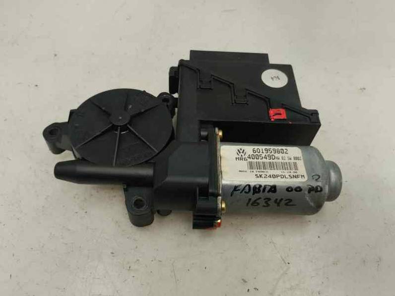 MOTOR ELEVALUNAS DELANTERO DERECHO SKODA FABIA 2000 1.9 SDI (64 CV)
