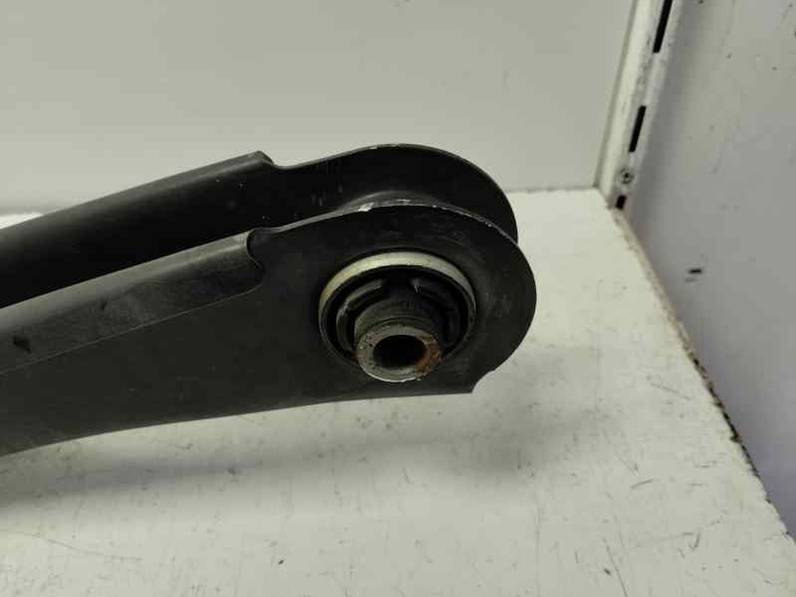 BRAZO SUSPENSION INFERIOR TRASERO DERECHO KIA CEED 2020 1.6 CRDI DRIVE (136 CV)