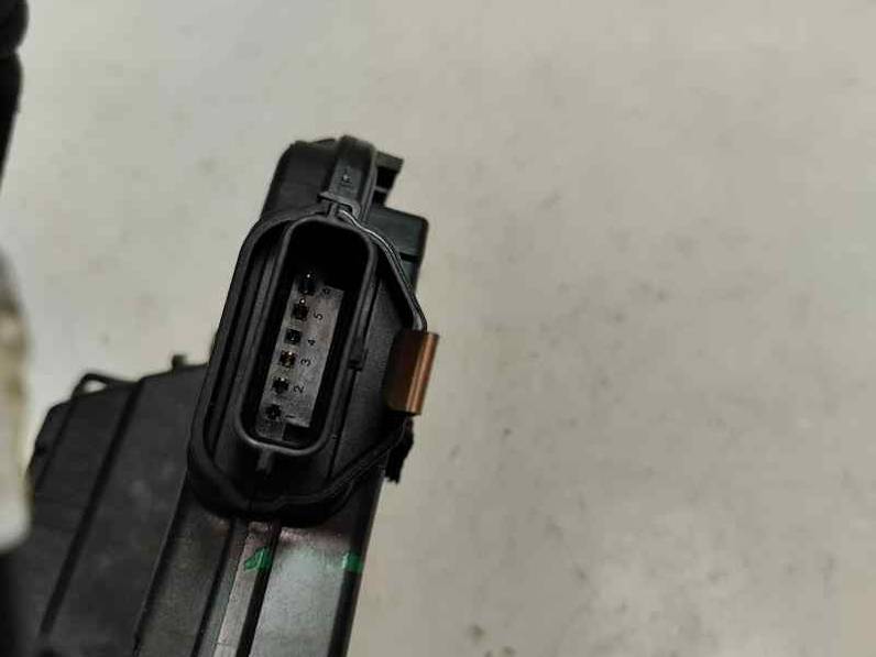 CERRADURA PUERTA TRASERA DERECHA RENAULT TWINGO III 2019 0.9 CM3 (92 CV)