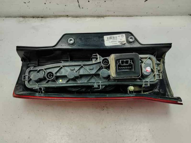 PILOTO TRASERO DERECHO PEUGEOT BIPPER TEPEE 2011 1.3 HDI (75 CV)