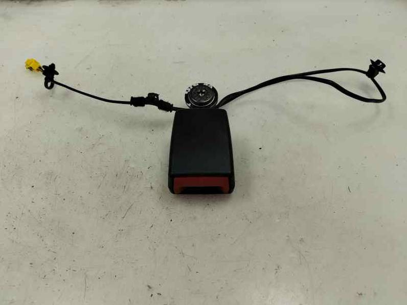 CINTURON SEGURIDAD DELANTERO DERECHO RENAULT TWINGO III 2019 0.9 CM3 (92 CV)