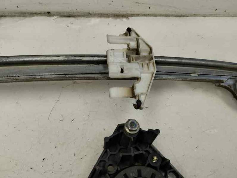 ELEVALUNAS TRASERO IZQUIERDO PEUGEOT 406 BREAK 2000 2.0 HDI