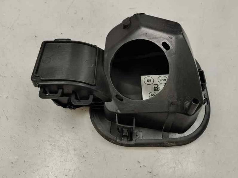 TAPA EXTERIOR COMBUSTIBLE RENAULT TWINGO III 2019 0.9 CM3 (92 CV)