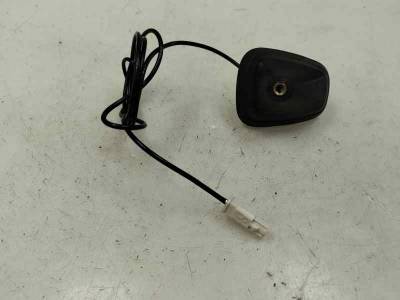 ANTENA RENAULT TWINGO III 2019 0.9 CM3 (92 CV)