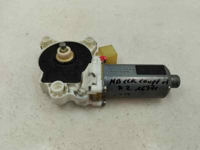 MOTOR ELEVALUNAS DELANTERO DERECHO MERCEDES CLASE CLK COUPE 2003 2.7 CDI (170 CV)
