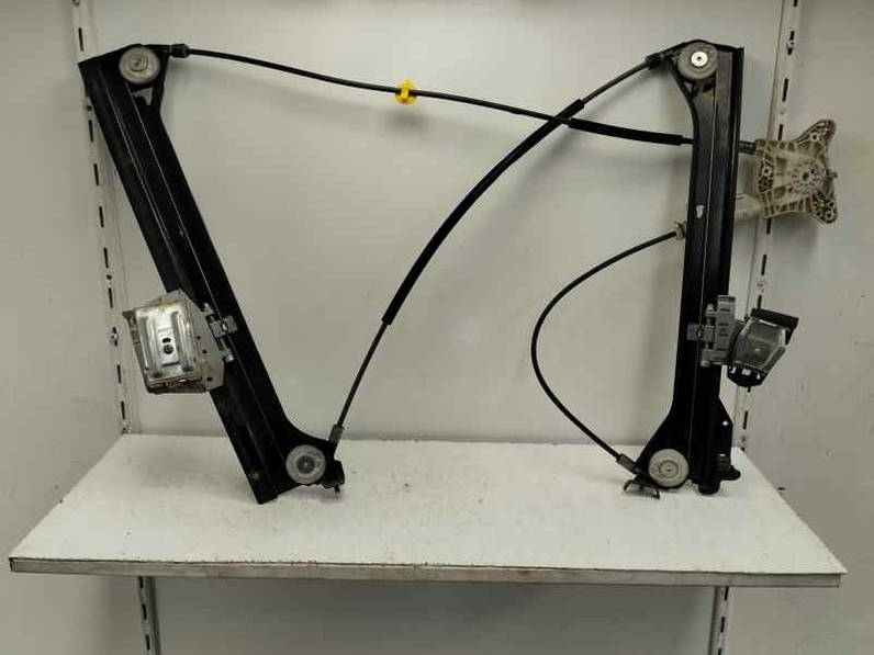 ELEVALUNAS DELANTERO DERECHO MERCEDES CLASE CLK COUPE 2003 2.7 CDI (170 CV)