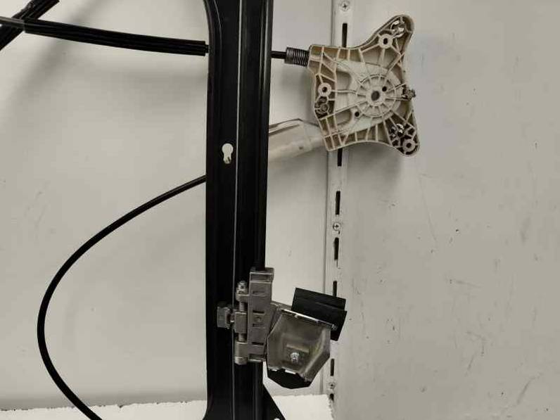 ELEVALUNAS DELANTERO DERECHO MERCEDES CLASE CLK COUPE 2003 2.7 CDI (170 CV)