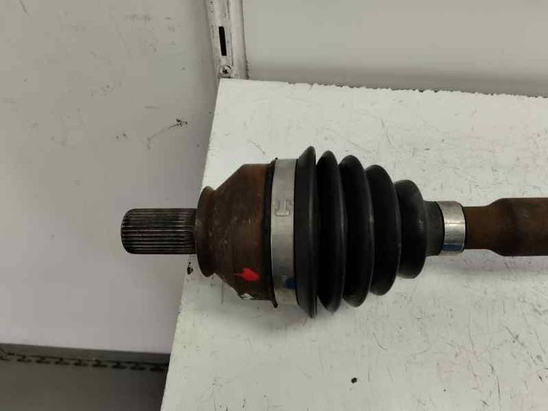 TRANSMISION TRASERA DERECHA RENAULT TWINGO III 2019 0.9 CM3 (92 CV)