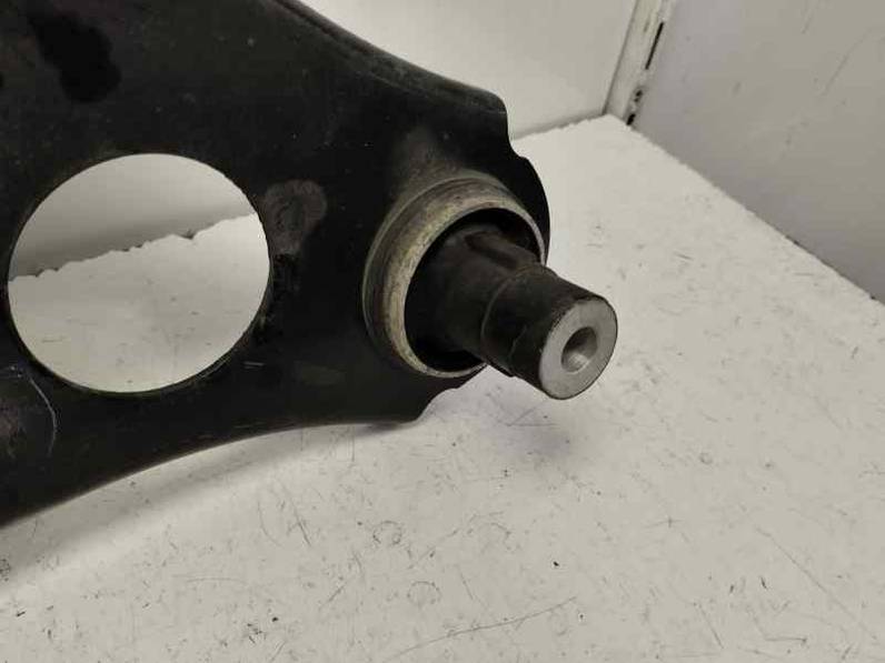 BRAZO SUSPENSION INFERIOR DELANTERO IZQUIERDO RENAULT TWINGO III 2019 0.9 CM3 (92 CV)