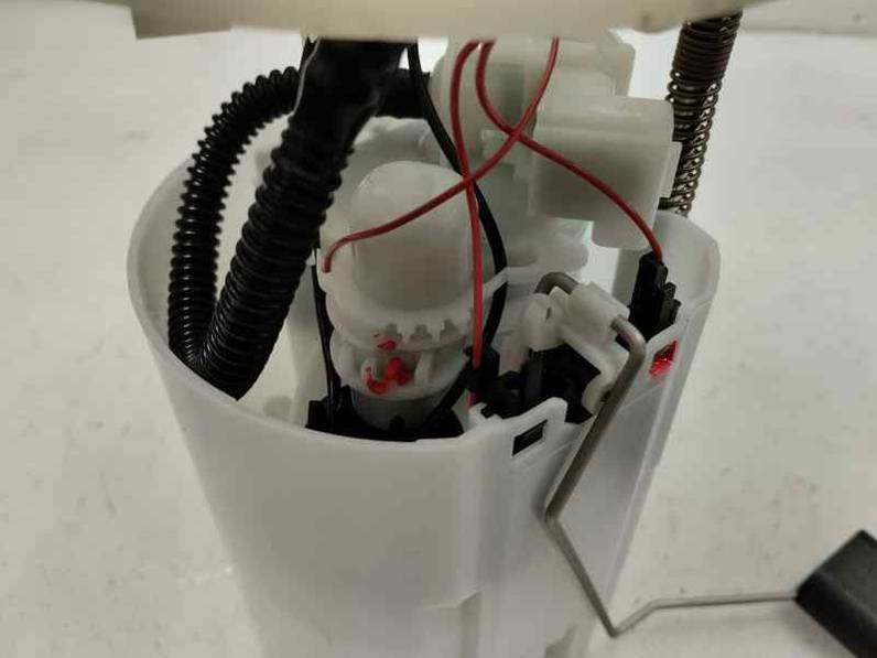 BOMBA COMBUSTIBLE RENAULT TWINGO III 2019 0.9 CM3 (92 CV)