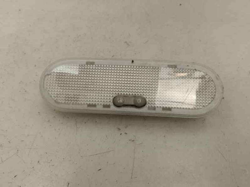 LUZ INTERIOR NISSAN NOTE 2014 1.2 MT (80 CV)