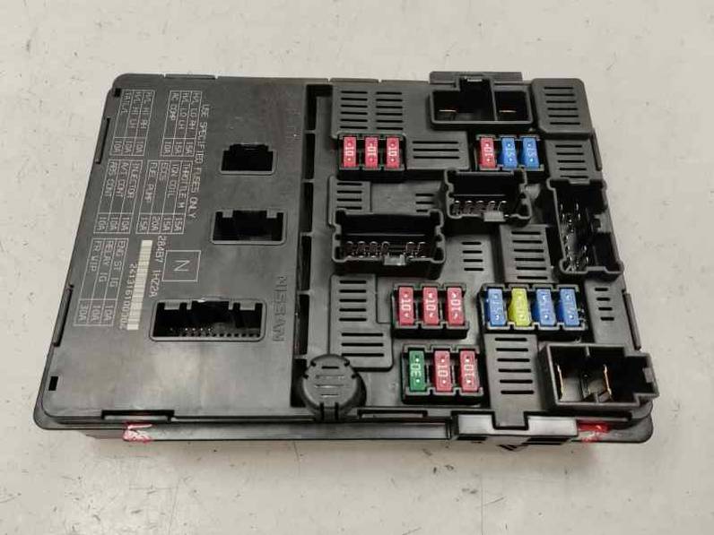 CAJA RELES FUSIBLES NISSAN NOTE 2014 1.2 MT (80 CV)