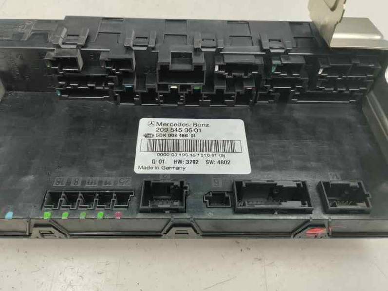 CAJA RELES FUSIBLES MERCEDES CLASE CLK COUPE 2003 2.7 CDI (170 CV)