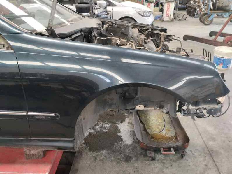 ALETA DELANTERA DERECHA MERCEDES CLASE CLK COUPE 2003 2.7 CDI (170 CV)