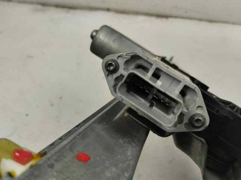 ELEVALUNAS DELANTERO IZQUIERDO RENAULT CLIO IV GRANDTOUR 2014 0.9 TCE (90 CV)