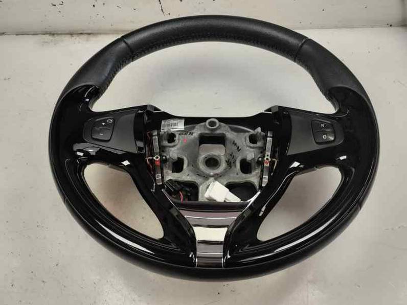 VOLANTE RENAULT CLIO IV GRANDTOUR 2014 0.9 TCE (90 CV)