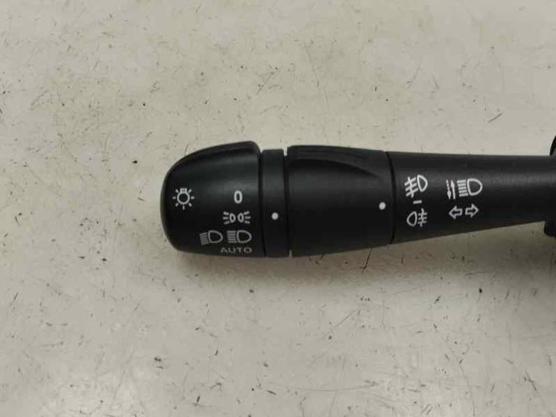 MANDO LUCES RENAULT CLIO IV GRANDTOUR 2014 0.9 TCE (90 CV)