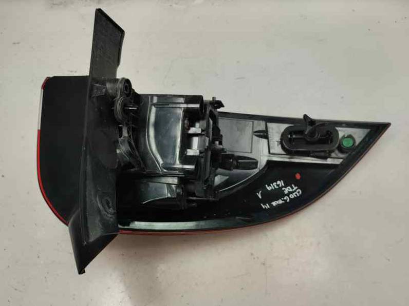 PILOTO TRASERO DERECHO RENAULT CLIO IV GRANDTOUR 2014 0.9 TCE (90 CV)