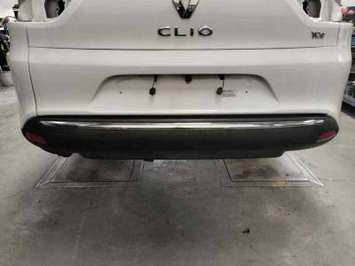 PARAGOLPES TRASERO RENAULT CLIO IV GRANDTOUR 2014 0.9 TCE (90 CV)