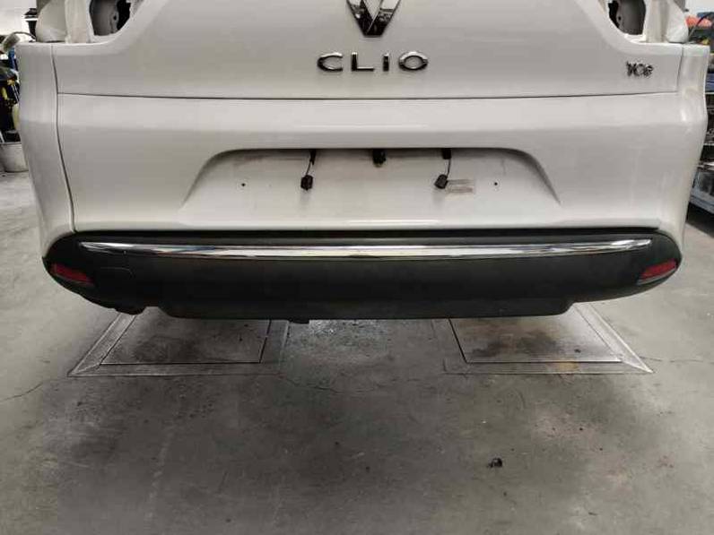 PARAGOLPES TRASERO RENAULT CLIO IV GRANDTOUR 2014 0.9 TCE (90 CV)