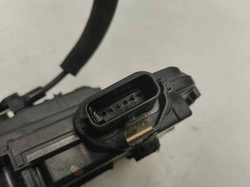 CERRADURA PUERTA TRASERA DERECHA RENAULT CLIO IV 2018 0.9 (90 CV)