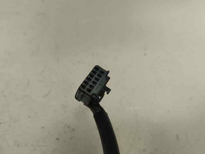 RETROVISOR IZQUIERDO RENAULT CLIO IV 2018 0.9 (90 CV)