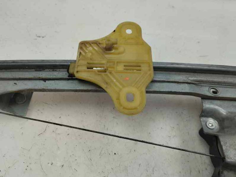 ELEVALUNAS DELANTERO DERECHO RENAULT CLIO IV 2018 0.9 (90 CV)