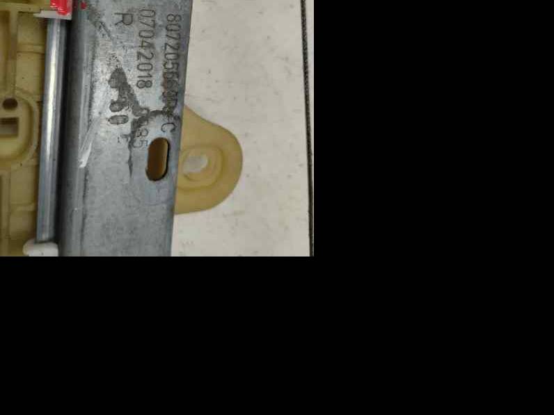 ELEVALUNAS DELANTERO DERECHO RENAULT CLIO IV 2018 0.9 (90 CV)