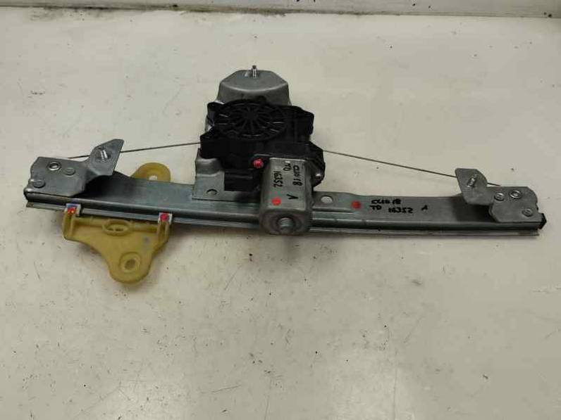 ELEVALUNAS TRASERO DERECHO RENAULT CLIO IV 2018 0.9 (90 CV)